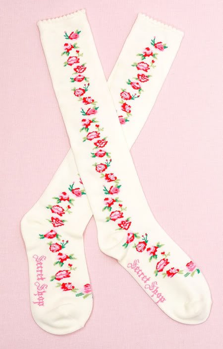 Secret Shop Red Rose Bouquet Lolita Socks